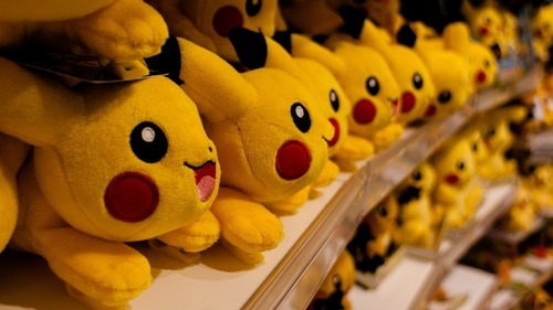 Köp Pokémon-leksaker till dina barn